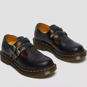 8065 Smooth Leather Mary Jane Shoes